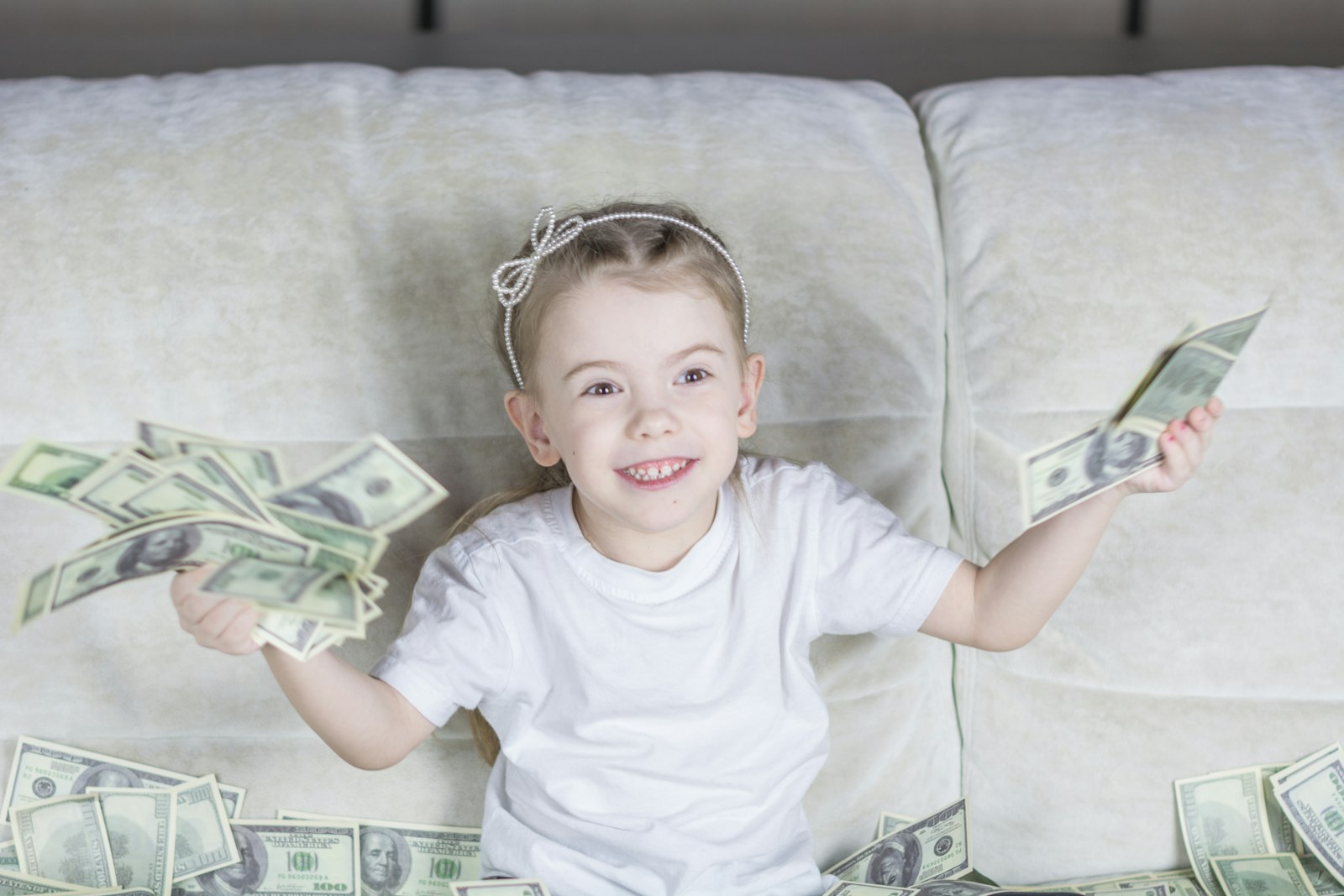Teaching Kids Not to Spend Everything
