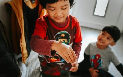 How to Teach Kids the Difference Between Needs and Wants